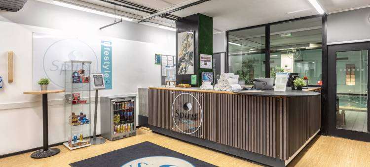 Holiday Inn 米尔顿凯因斯(Holiday Inn Milton Keynes - Central)图片