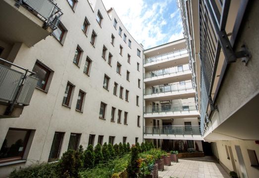 Vagabond Downtown Hotel Overview