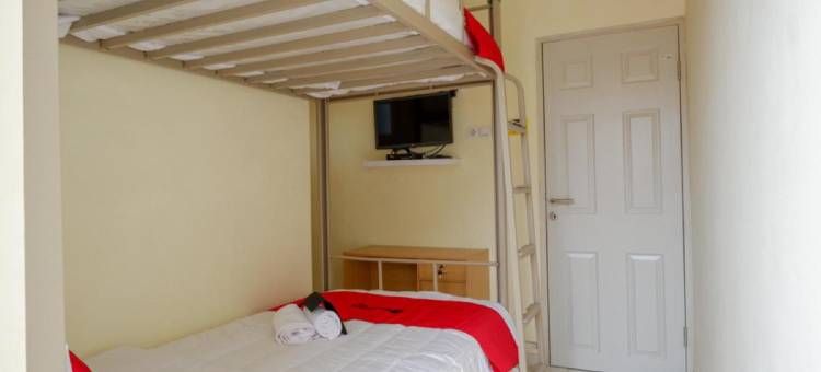 红多兹青年旅馆-近三宝垄古城(RedDoorz Hostel Near Kota Lama Semarang)图片