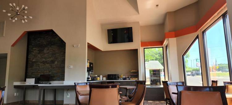 克莱门森温德姆戴斯酒店(Days Inn by Wyndham Clemson)图片