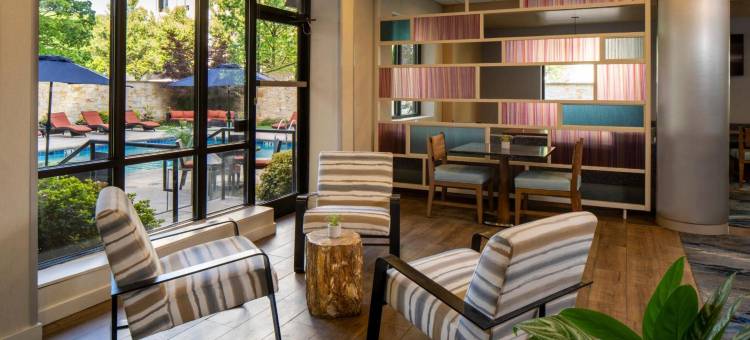 夏洛特上城万枫酒店及套房(Fairfield Inn & Suites Charlotte Uptown)图片