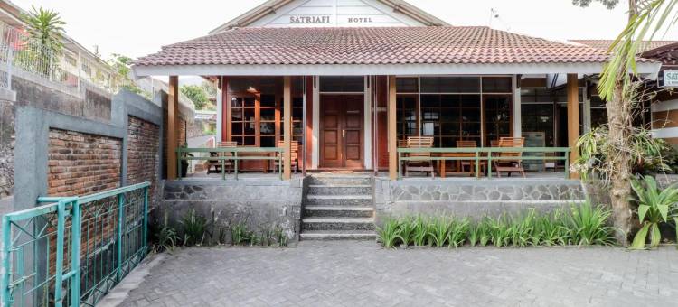 萨特里亚菲酒店(Satriafi Hotel)图片