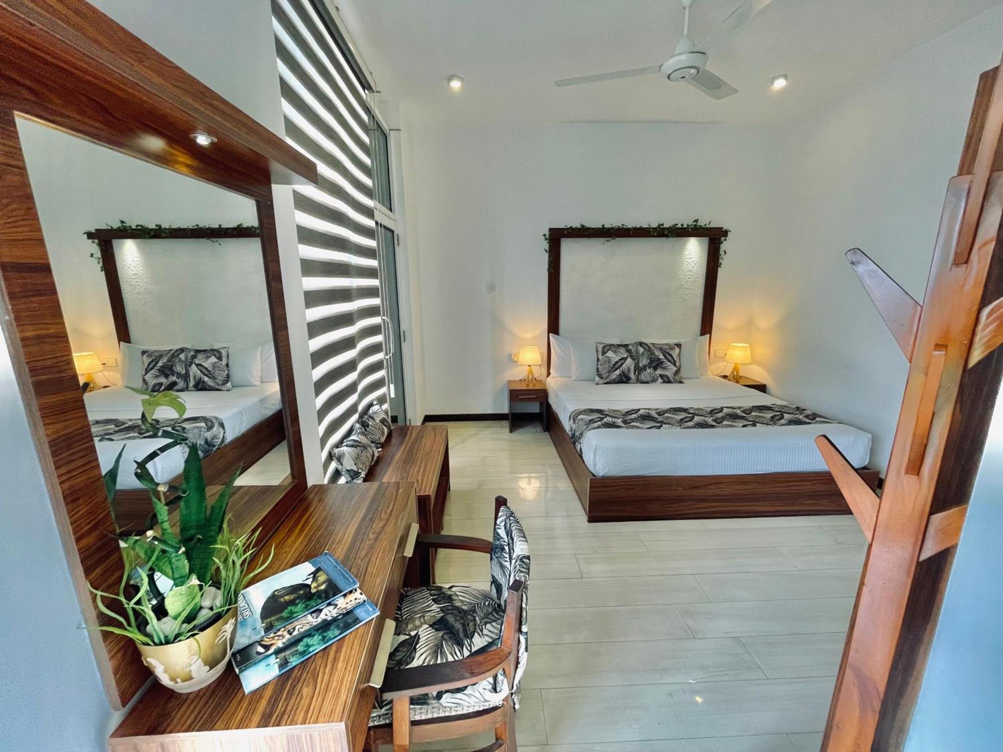 8 Plus MotelsOver view