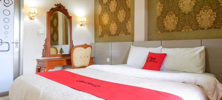 红门酒店Plus-斯里坎迪肯达里酒店(RedDoorz Plus Near Haluoleo University)图片