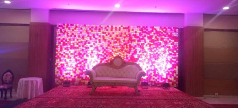 鲁尔基霍姆特尔酒店(Hometel Roorkee)图片