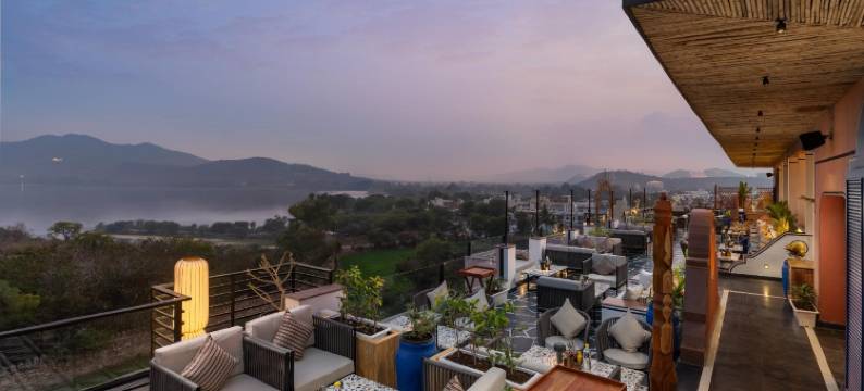 白色公馆湖城(Casa Blanca Lakecity)图片