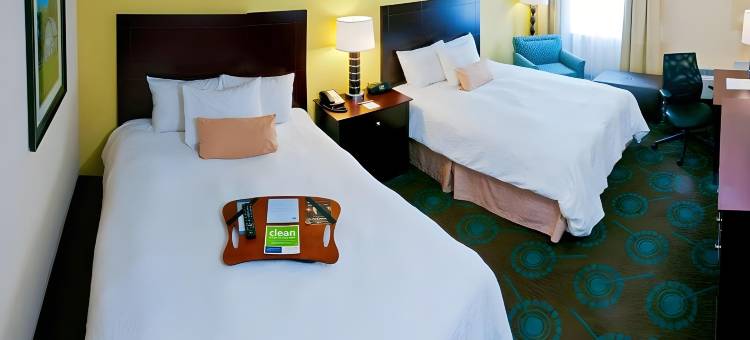 希尔顿欢朋酒店-金斯顿(Hampton Inn Kinston)图片