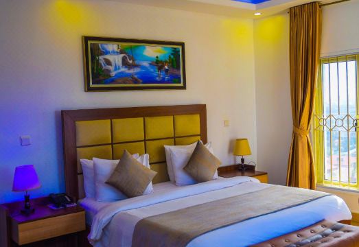 Nisa Wellness Retreat Hotel Overview