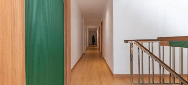 城市景观R之家酒店巴图阿吉(Urbanview Hotel R House Batuaji)图片