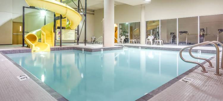 阿博茨福德温德姆速8酒店(Super 8 by Wyndham Abbotsford BC)图片