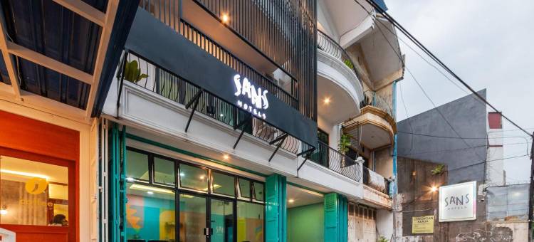 茂物萨加拉苏里亚肯卡纳桑斯酒店(Sans Hotel Suryakencana Bogor)图片