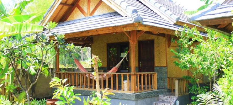 鲁斯特秘皮马尼斯平房(Bronze Bungalows)图片