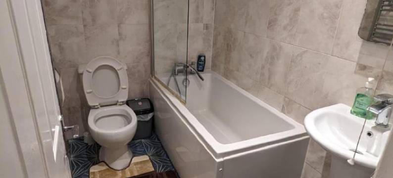 OYO的雷恩旅馆，伦敦斯特拉特福(Rayan's Lodge Stratford London by OYO)图片