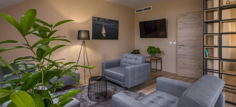 小蟋蟀美食与客房(Kistücsök Food & Room)图片