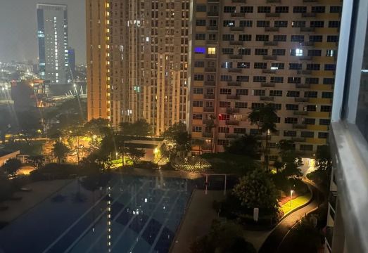 DISEWAKAN HARIAN APARTEMEN SPRINGLAKE SUMARECON BEKASI Hotel Overview