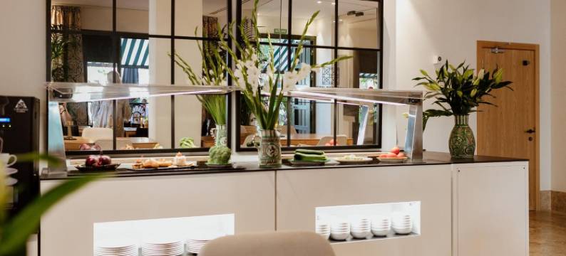 艾斯塔波广场酒店(Hotel Estepona Plaza)图片