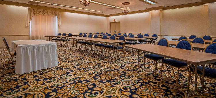 舒适套房酒店(Comfort Inn & Suites)图片