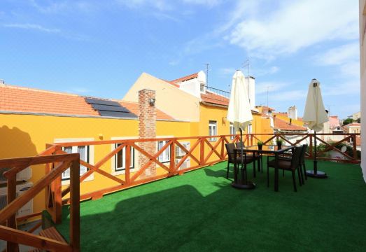 Sao Jorge Apartments & SuitesHotel Overview