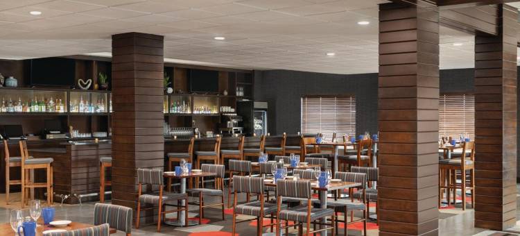 俄克拉何马城机场丽笙酒店(Radisson Hotel Oklahoma City Airport)图片