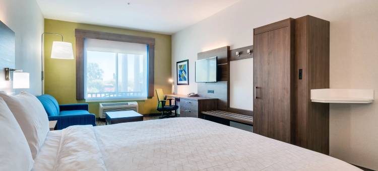 班宁智选假日酒店(Holiday Inn Express & Suites Banning)图片