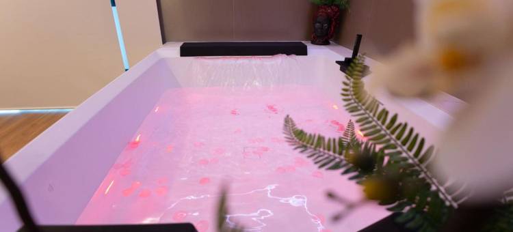 流行客房和地中海湾酒店(Popula - the Lifestyle Hotel)图片