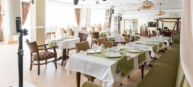 沃罗比为格力酒店(Vorob'Evyi Goryi Hotel)图片