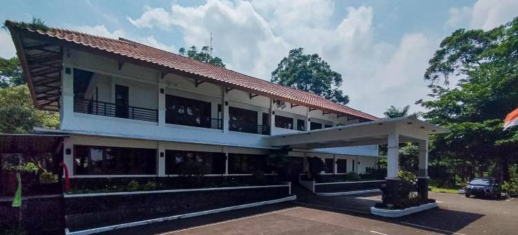 Urbanview near Pasir Angin Hotel图片