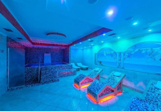 Garda Suite HotelHotel Overview