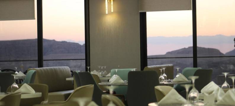 H豪华酒店(H Luxury Hotel)图片