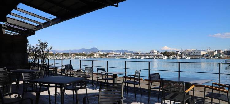 The Villa & Barrel Lounge图片