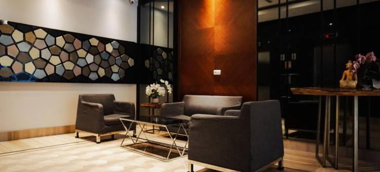 泗水普里姆布兹酒店(PrimeBiz Hotel Surabaya)图片