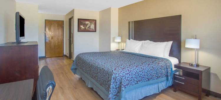 勒罗伊戴斯酒店-布卢明顿东南(Days Inn by Wyndham le Roy/Bloomington Southeast)图片