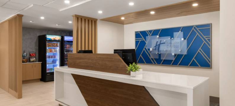 智选假日套房酒店丹伯里(Holiday Inn Express & Suites DANBURY - I-84 by IHG)图片