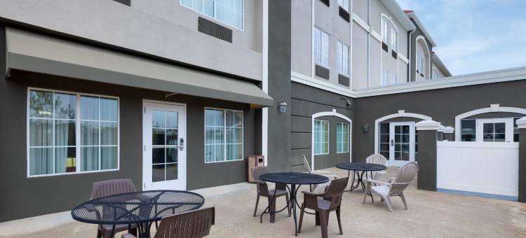 梅肯西拉昆塔温德姆套房酒店(La Quinta Inn & Suites by Wyndham Macon West)图片