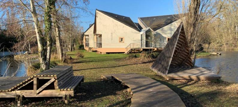 里勒杜索塞酒店(Hôtel l'Ile du Saussay)图片