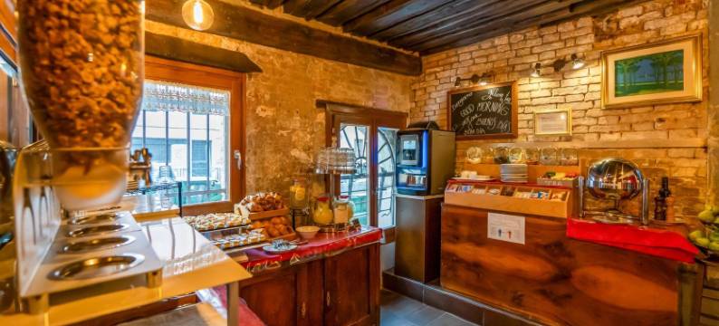 丁托利托酒店(Hotel Tintoretto)图片