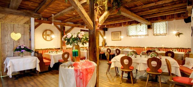 卡斯特拉特马尔酒店(Hotel Castel Latemar)图片