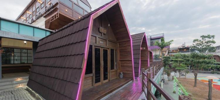 千亚珠尔城市公园酒店 - 红门酒店集团(Urbanview Hotel Cianjur City Park by RedDoorz)图片