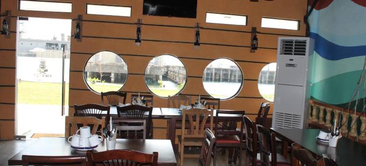 暗礁公寓酒店(The Reef Hotel and Residences)图片