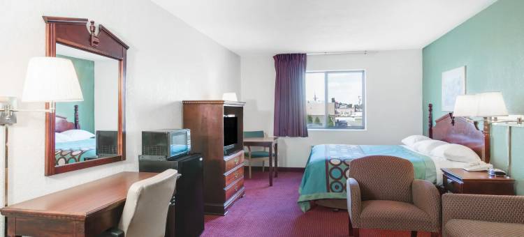 肯尼特温德姆速8酒店(Super 8 by Wyndham Kennett)图片