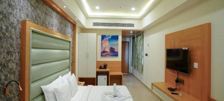 科维鲁大酒店(Kovvuru Grand)图片