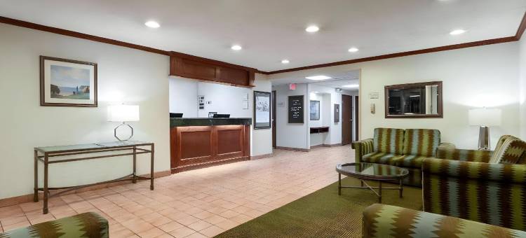 温德姆豪生哥伦布州立展览馆I-71(Howard Johnson by Wyndham Columbus State Fairgrounds I-71)图片