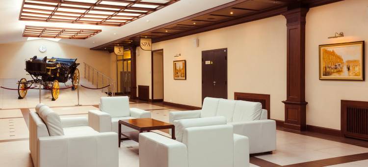 新彼得霍夫酒店(New Peterhof Hotel)图片