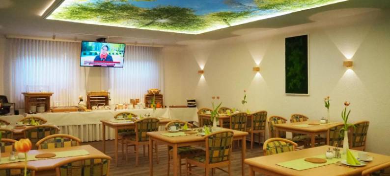 劳勃里博德斯格大地勇气酒店(Land-Gut-Hotel Räuber Lippoldskrug)图片