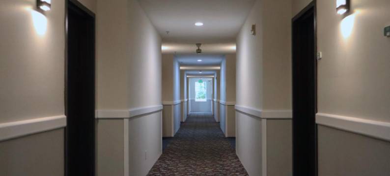 西塔科机场北华美达酒店(Ramada by Wyndham SeaTac Airport North)图片