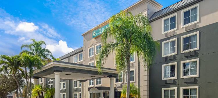 那不勒斯东I-75拉昆塔温德姆套房酒店(La Quinta Inn & Suites by Wyndham Naples East (I-75))图片