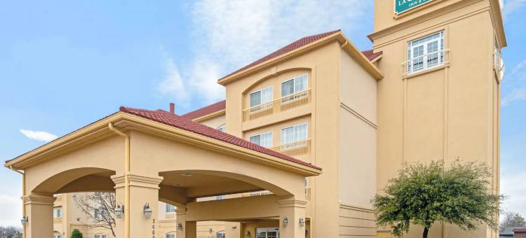 劳顿西尔堡拉昆塔温德姆套房酒店(La Quinta Inn & Suites by Wyndham Lawton / Fort Sill)图片