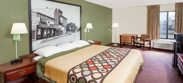 林肯速8酒店(Super 8 by Wyndham Lincoln IL)图片