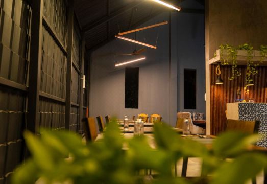 Area 4 Eco Cubes Hotel Overview