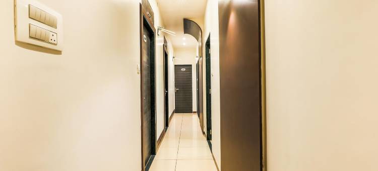 FabExpress 阿多尔旅馆(FabExpress Adore Inn - Nr Mumbai International Airport)图片